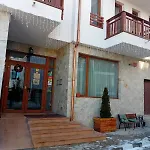 2 Luxurious One Bedroom 5 Minute Walk From The Gondola Station Μπάνσκο