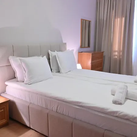 2 Luxurious One Bedroom 5 Minute Walk From The Gondola Station Appartement *
